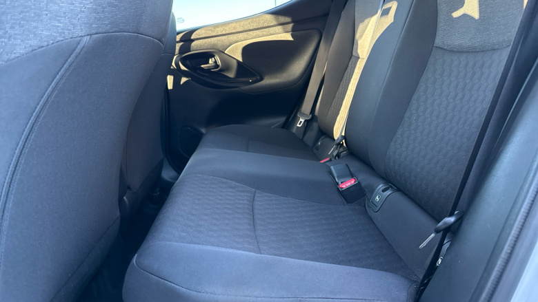 Toyota Yaris 1.5 Hybrid Design 5dr CVT Hybrid Hatchback